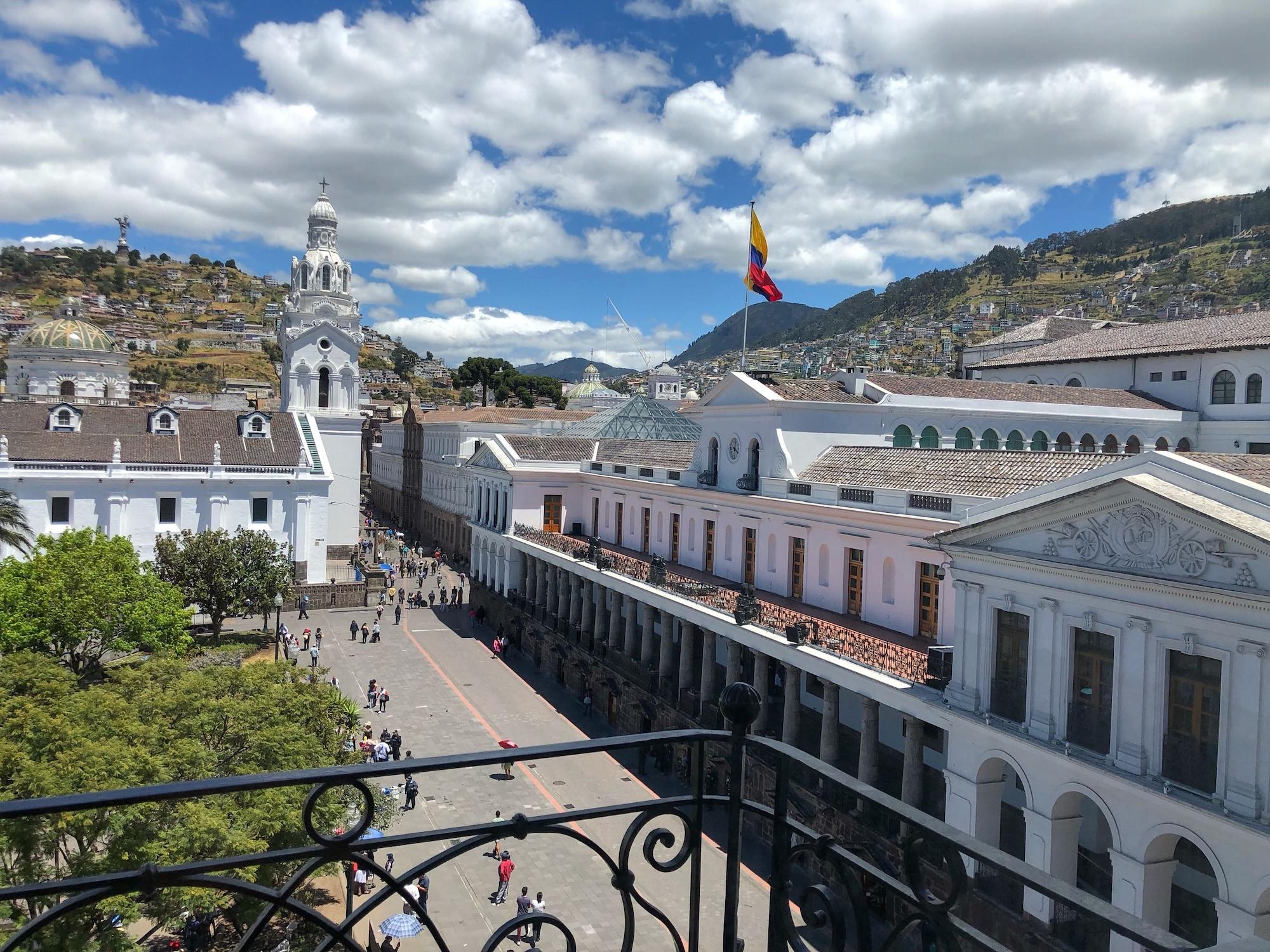 Plaza Grande Hotel キト エクステリア 写真